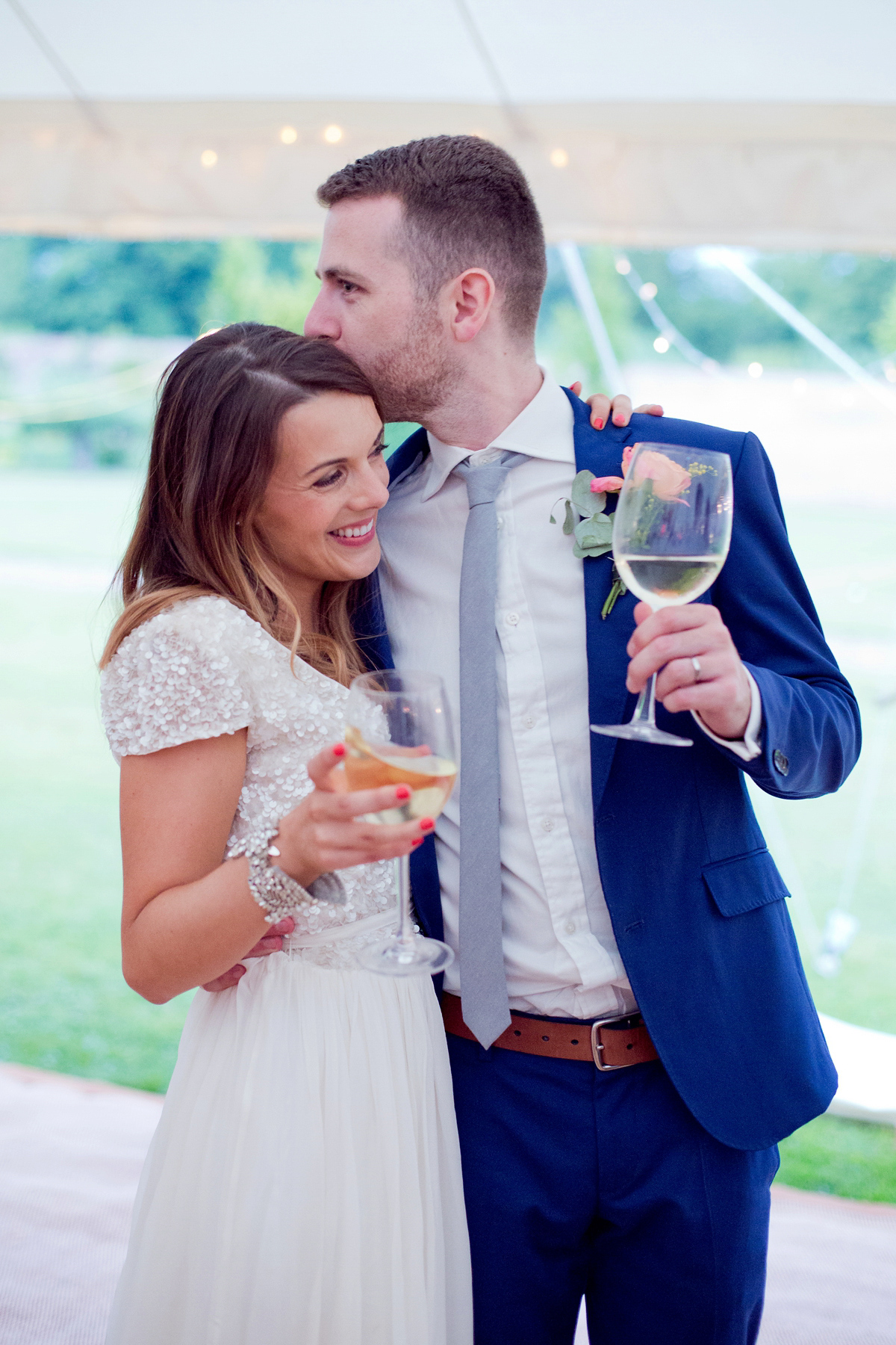 karen willis sequin wedding dress 1 1 - A Sequin Karen Willis Holmes Gown for a Colourful Wedding in the Countryside karen willis sequin wedding dress 1 1