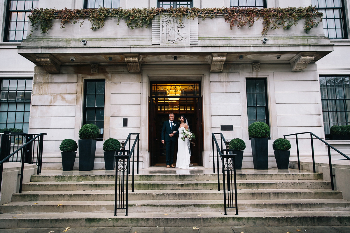 martina liana bride shoreditch studios winter wedding 47 1