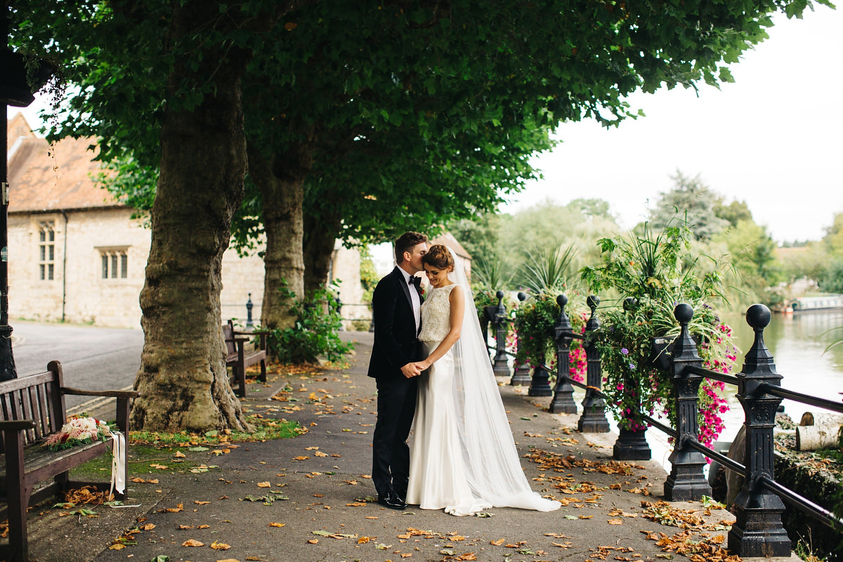 ritva westenius back garden wedding at home 39 1