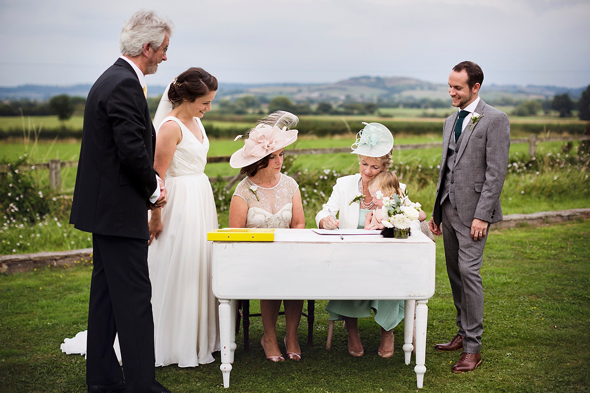 halfpenny london bride farm wedding 39 1