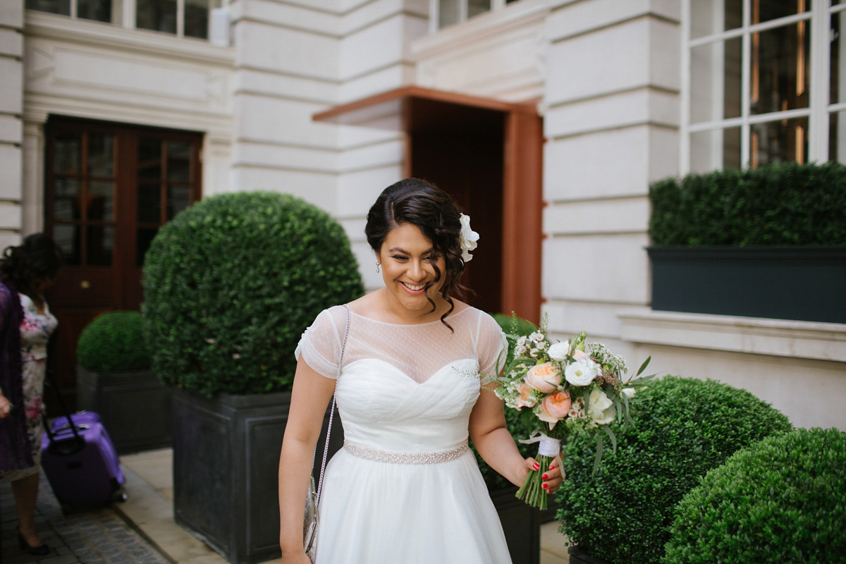 old finsbury town hall wedding london 10 1