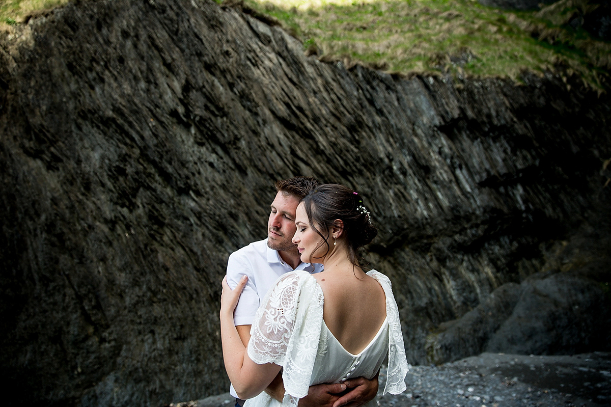 bouret lace beach wedding devon 18 3