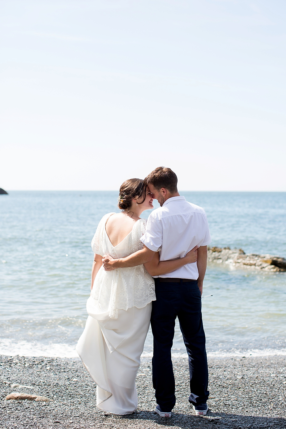 bouret lace beach wedding devon 20 3