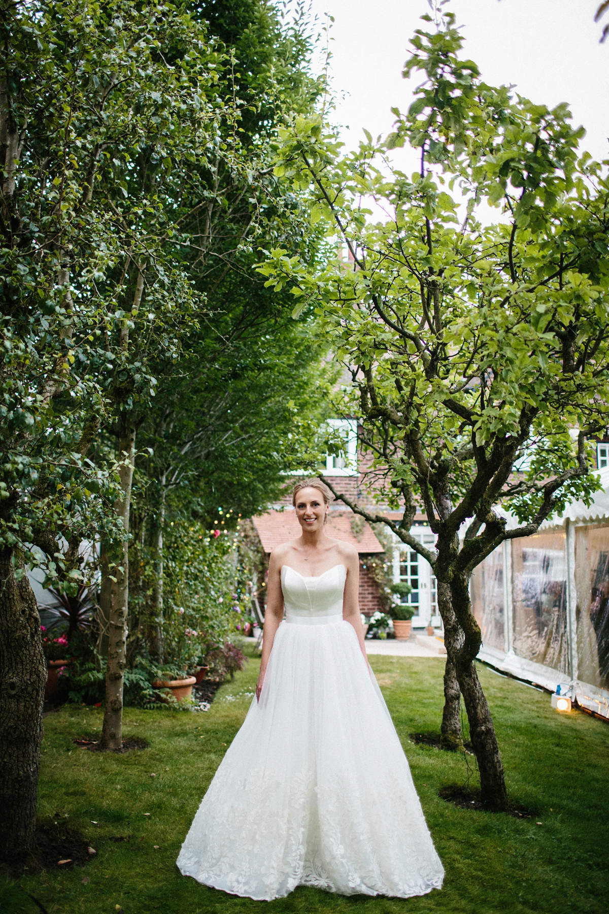 suzanne neville bride garden wedding 13 1 - Suzanne Neville Glamour and Maids in Pale Green Ghost Gowns suzanne neville bride garden wedding 13 1