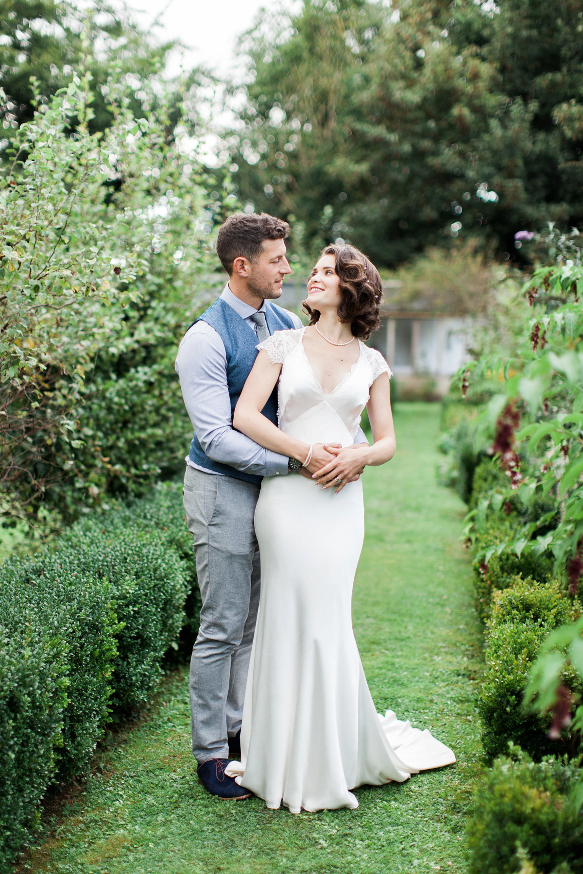 Kobus Dippenaar country house wedding 6 1 - Kobus Dippenaar Silk And Lace For A Rainy Day Country House Wedding Kobus Dippenaar country house wedding 6 1