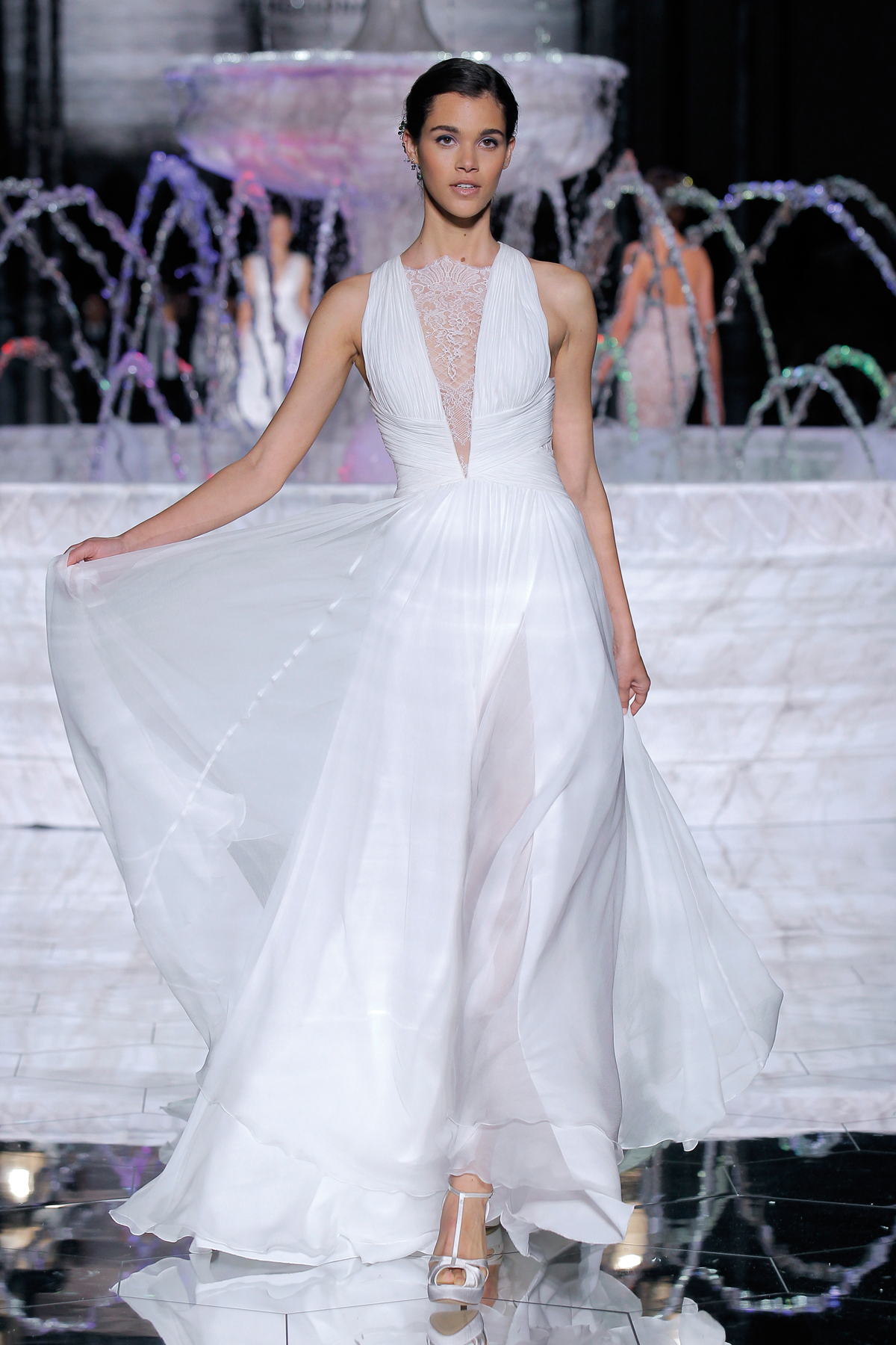 PRONOVIAS FASHION SHOW Rimor 1