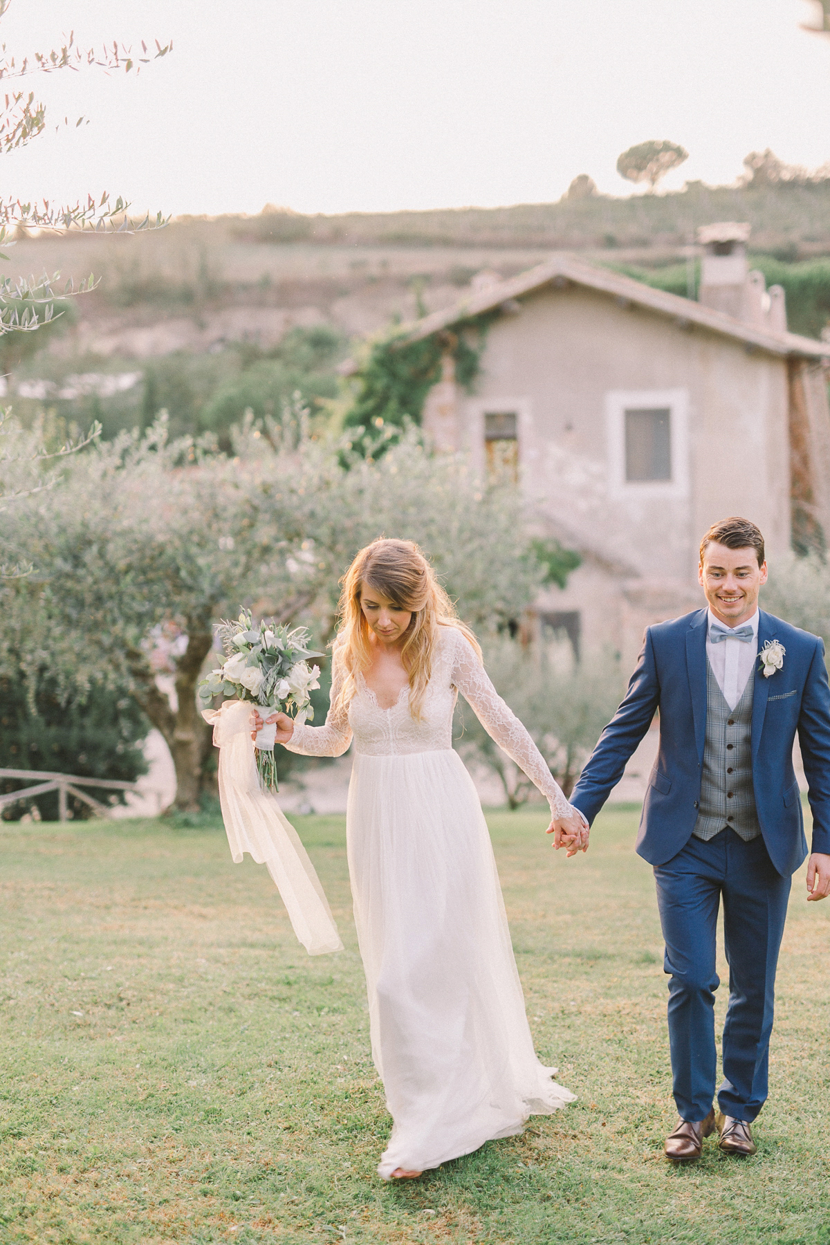 fine art elegant boho romantic italy wedding 45 1