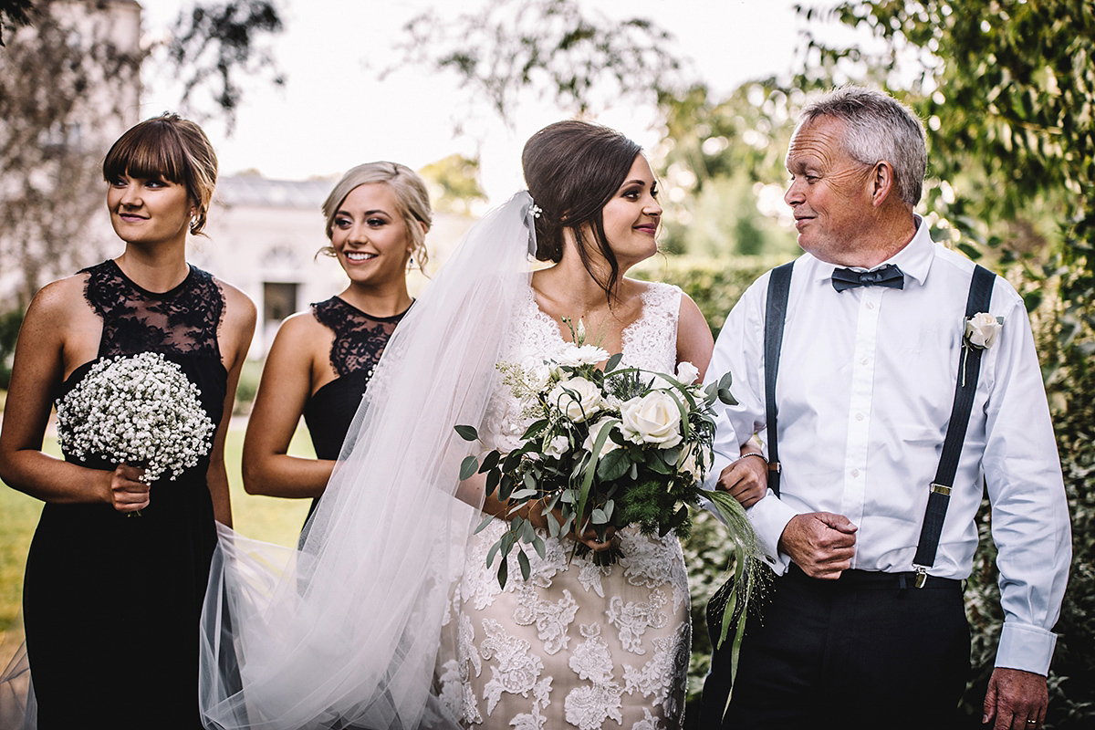 modeca bride rustic wedding 14 1 - A Rustic Marquee Wedding in Natural Whites and Elegant Greens modeca bride rustic wedding 14 1