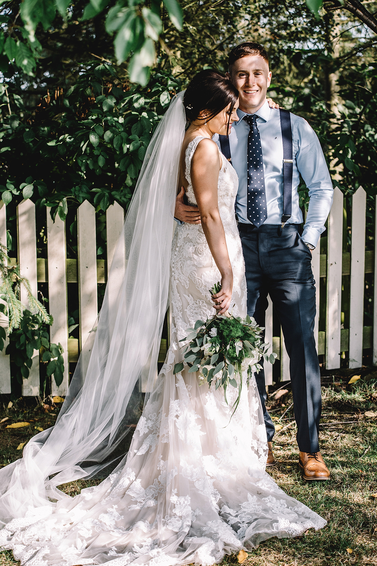 modeca bride rustic wedding 28 1 - A Rustic Marquee Wedding in Natural Whites and Elegant Greens modeca bride rustic wedding 28 1