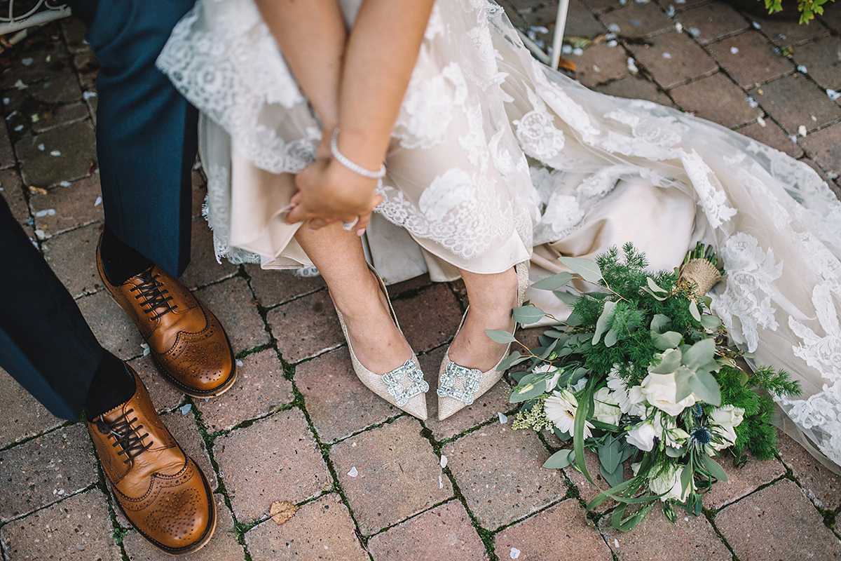 modeca bride rustic wedding 34 1 - A Rustic Marquee Wedding in Natural Whites and Elegant Greens modeca bride rustic wedding 34 1