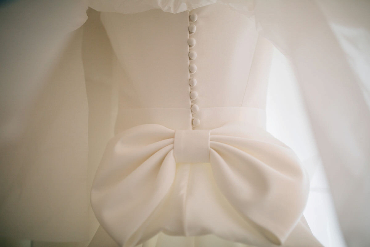 suzanne neville bride big bow 43 1