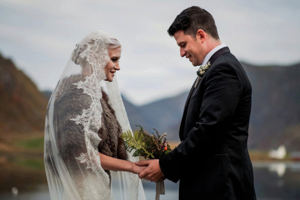 Vintage Jewellery and a Pronovias Gown for a Small but Perfect Scandinavian Elopement