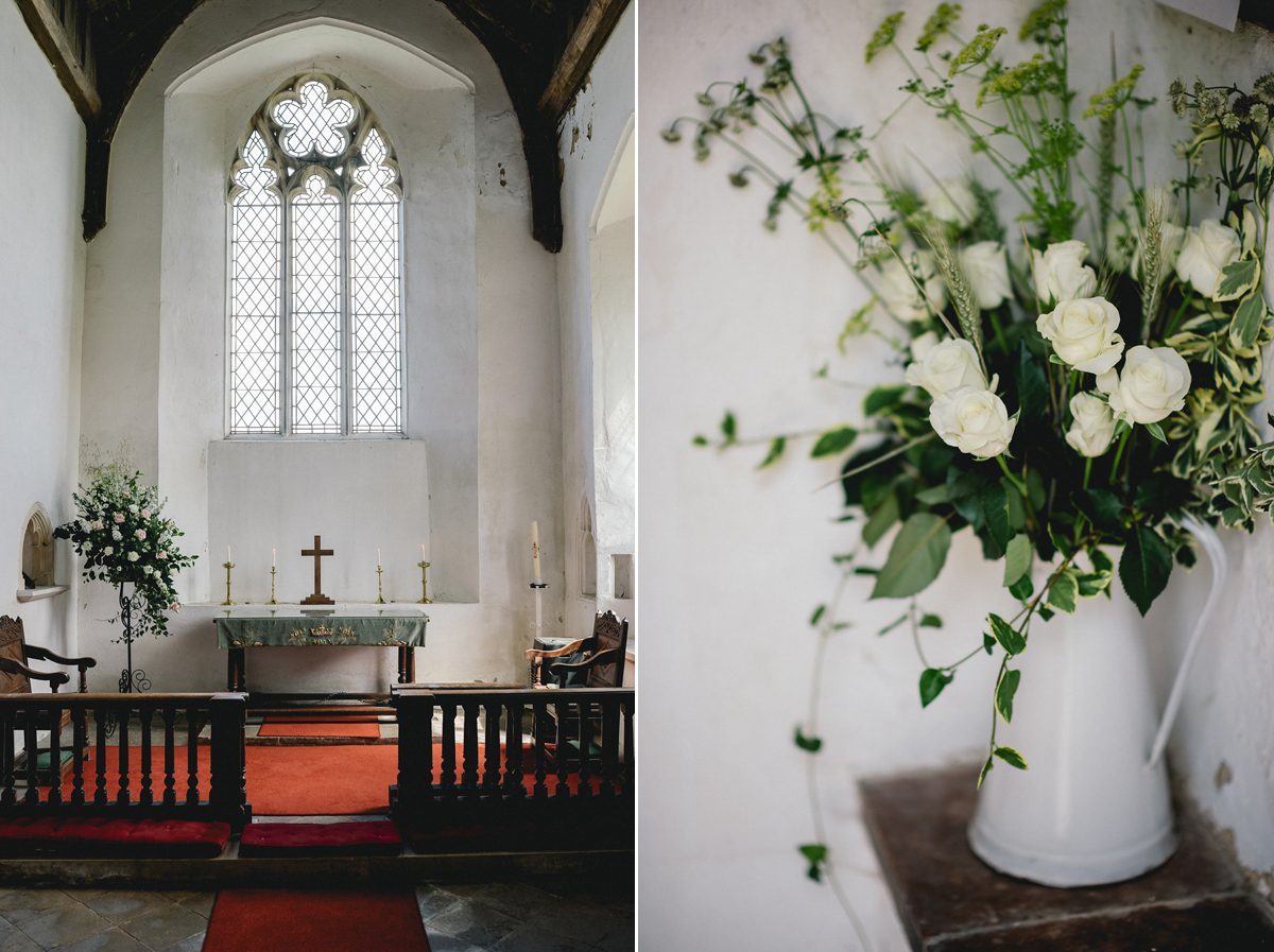rustic relaxed elegant barn wedding 2 1