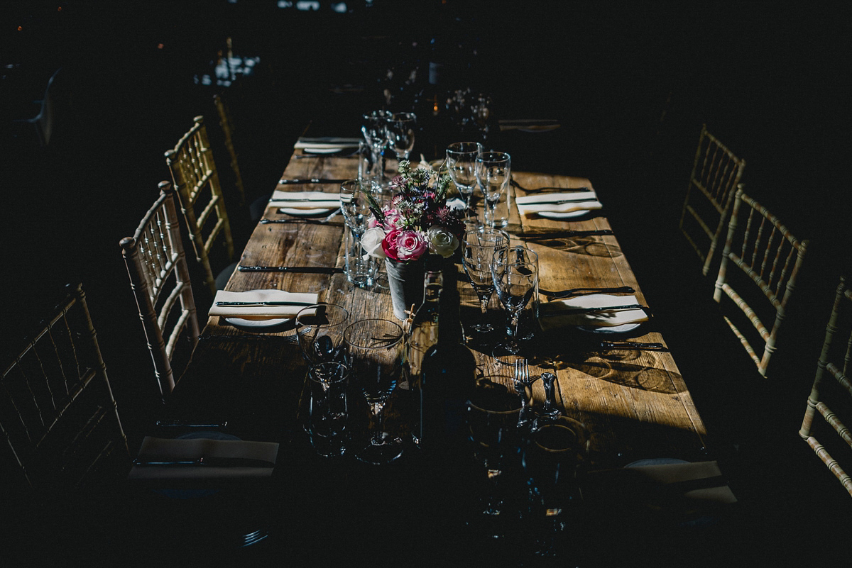 rustic relaxed elegant barn wedding 24 1
