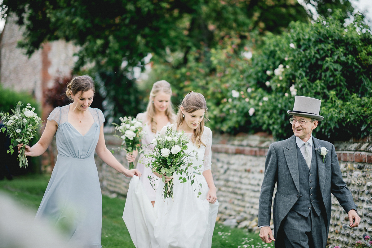 rustic relaxed elegant barn wedding 8 1