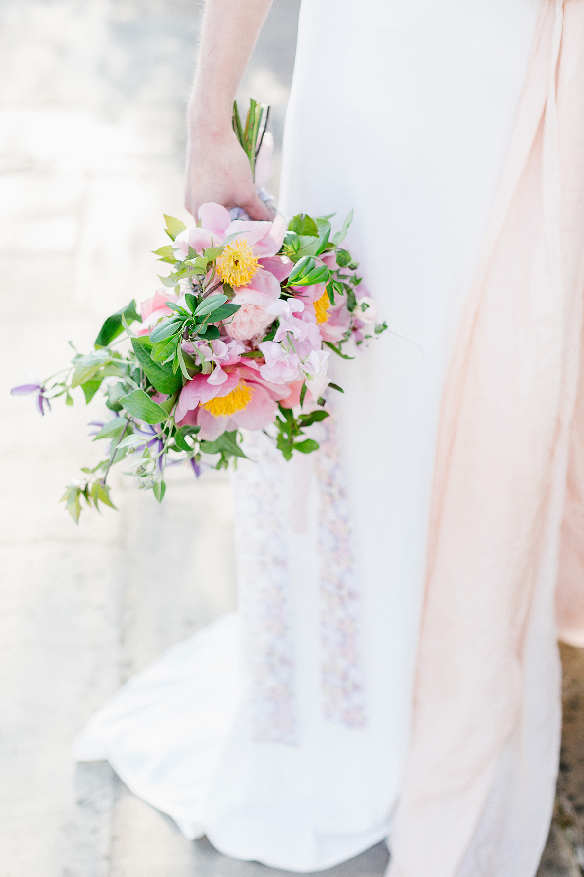 Wickham House wedding ilaria petrucci photography 202 - Ideas and Inspiration for an Elegant English Country Garden Wedding Wickham House wedding ilaria petrucci photography 202
