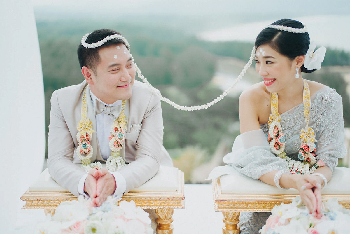 Pastel and Golds for a Traditional Outdoor Thailand  