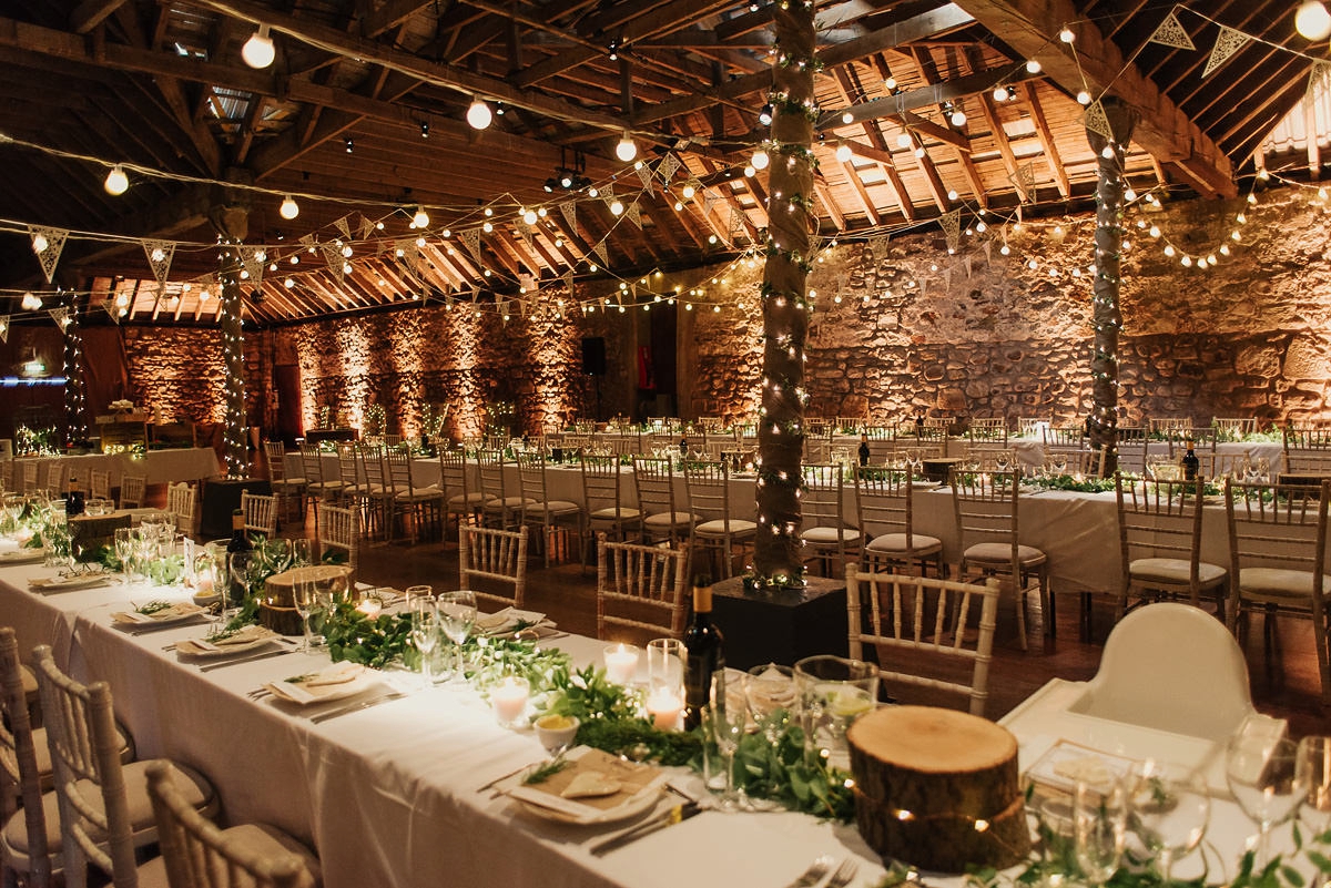 naomi neoh bride rustic barn wedding 34