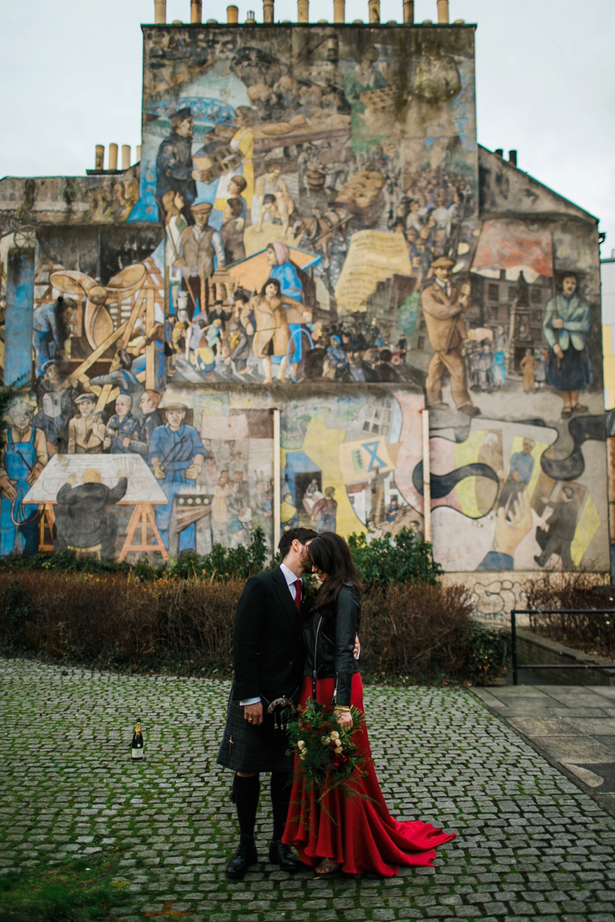 A Glamorous Red Dress for a Colourful and Cosy Winter Wedding in