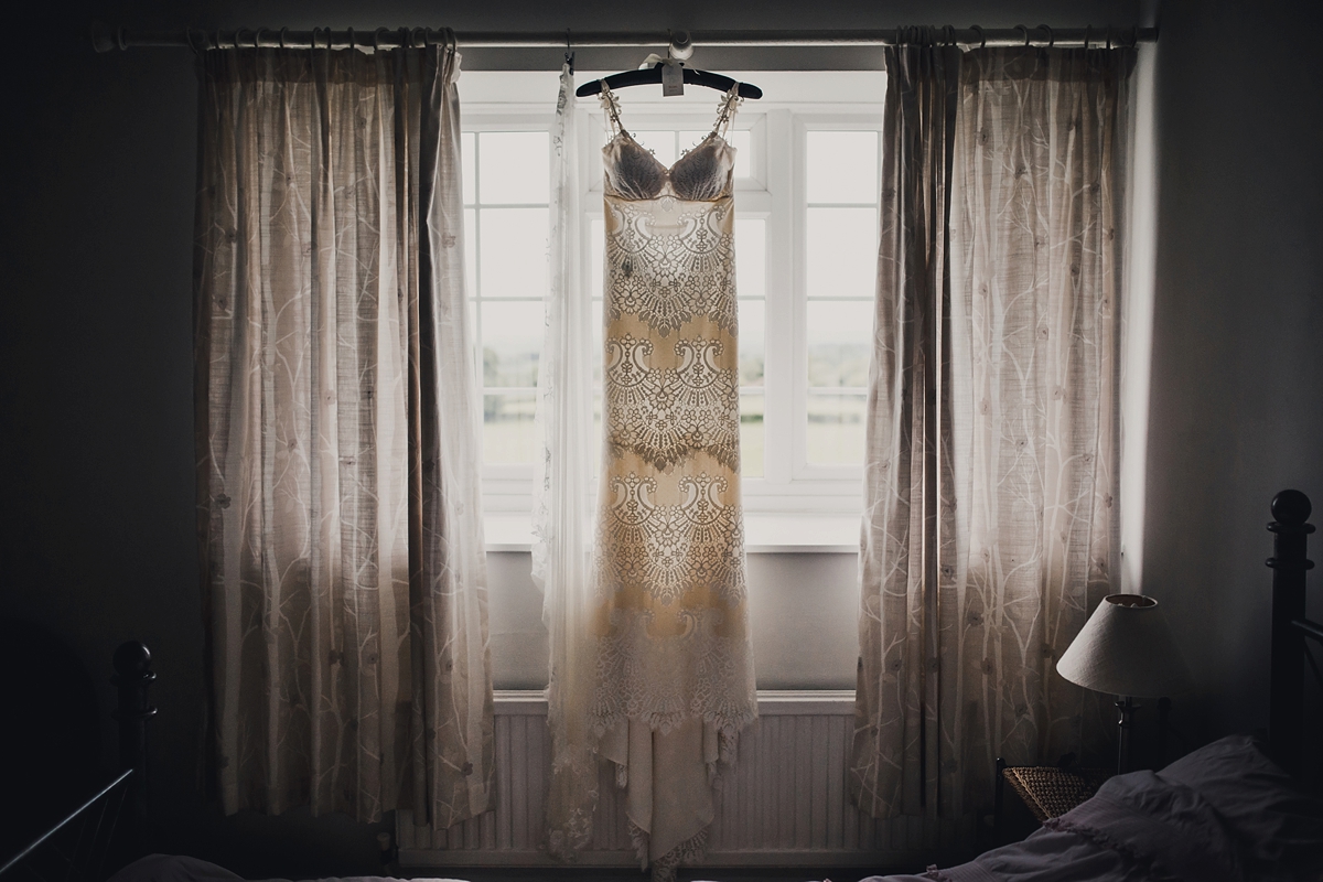 claire pettibone spring marquee wedding 5