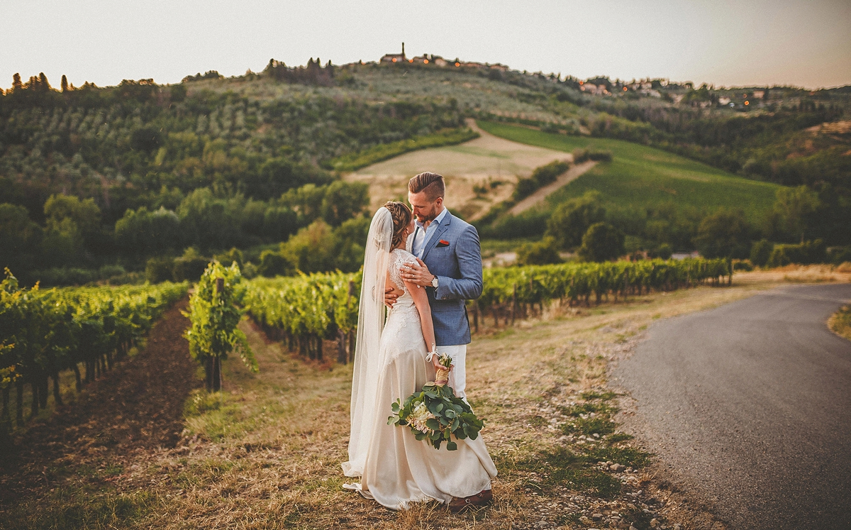 claire pettibone tuscany wedding 37