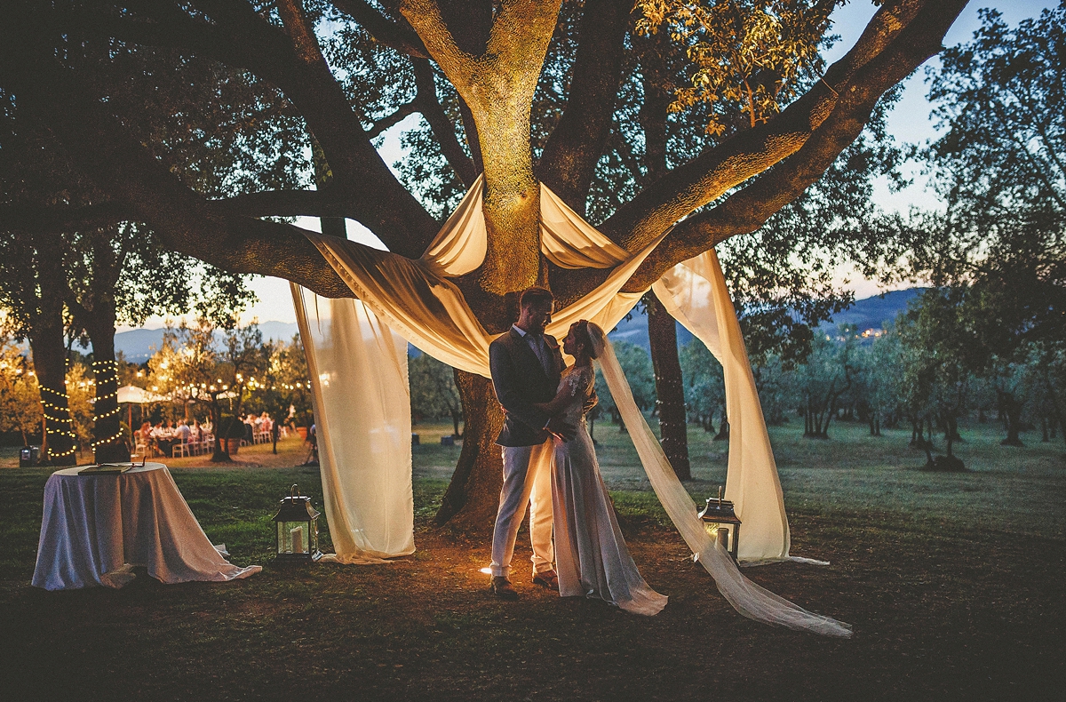 claire pettibone tuscany wedding 39