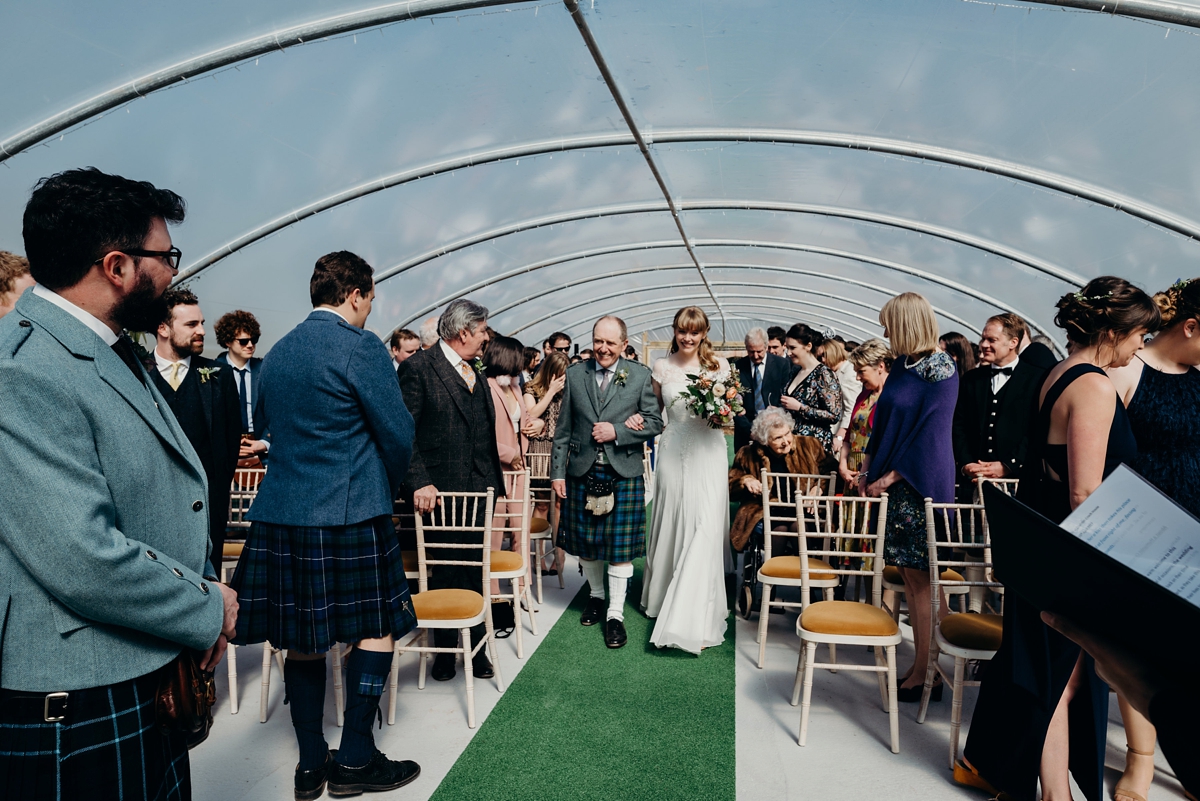 raimon bundo floral scottish wedding 38