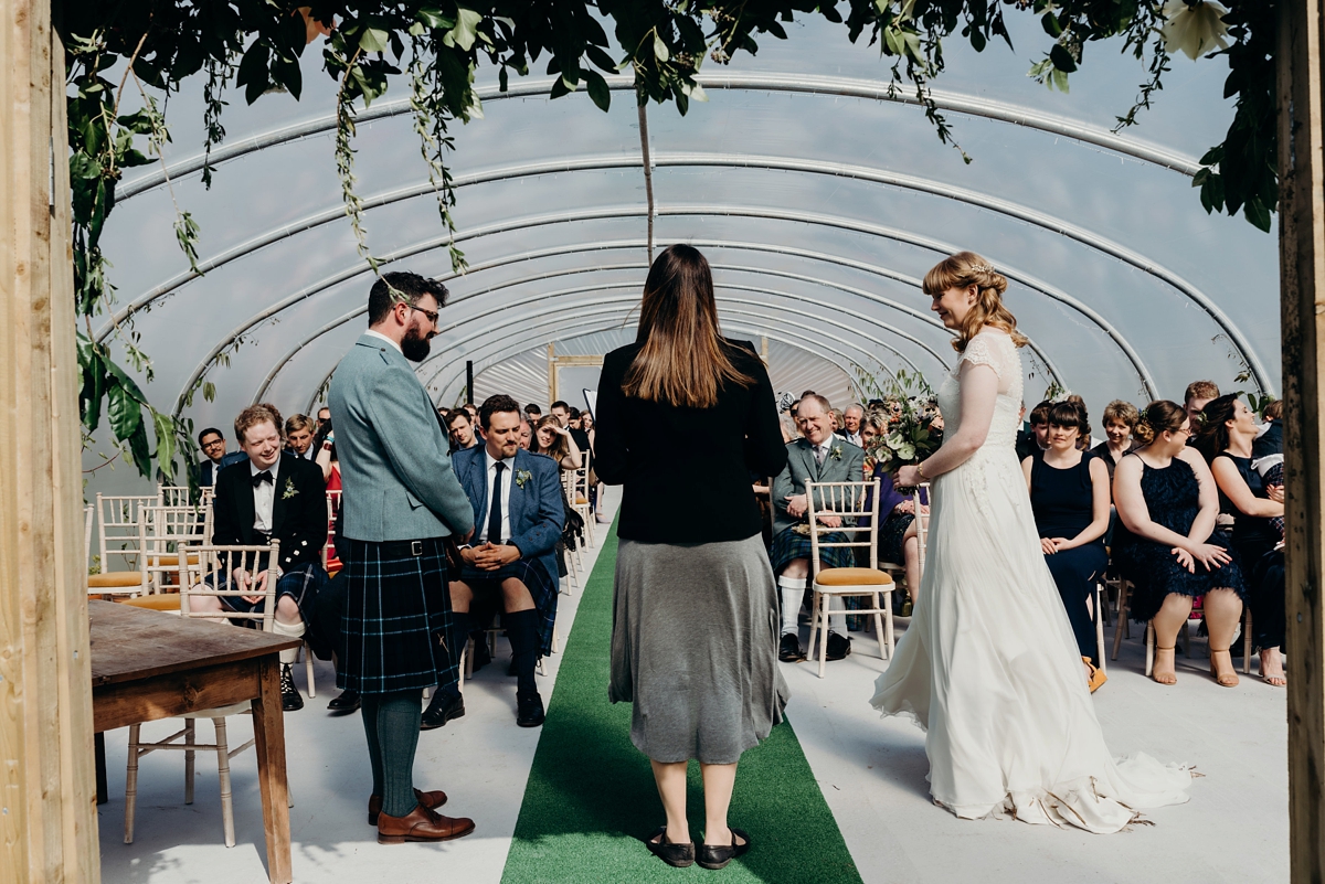 raimon bundo floral scottish wedding 40