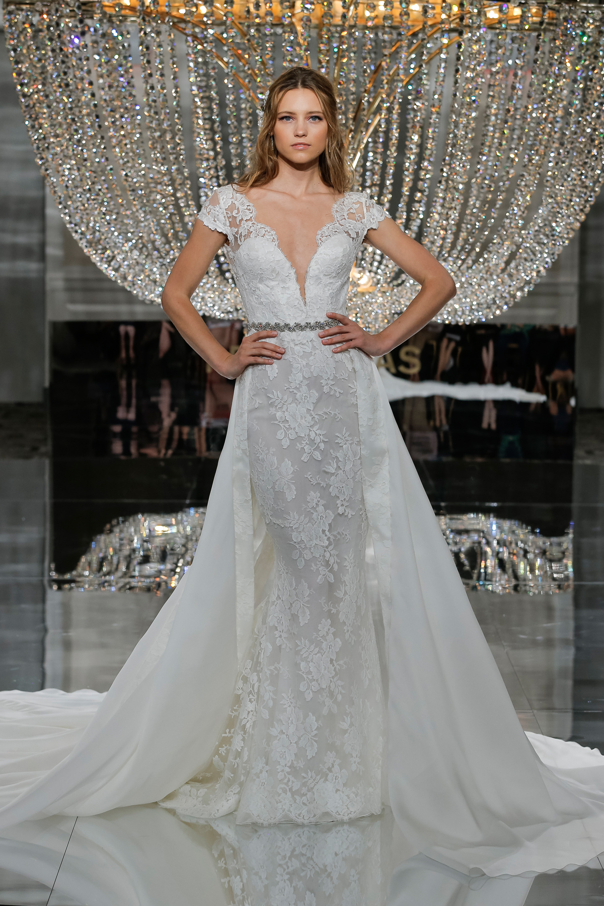 PRONOVIAS NY FASHION SHOW RITMO 2