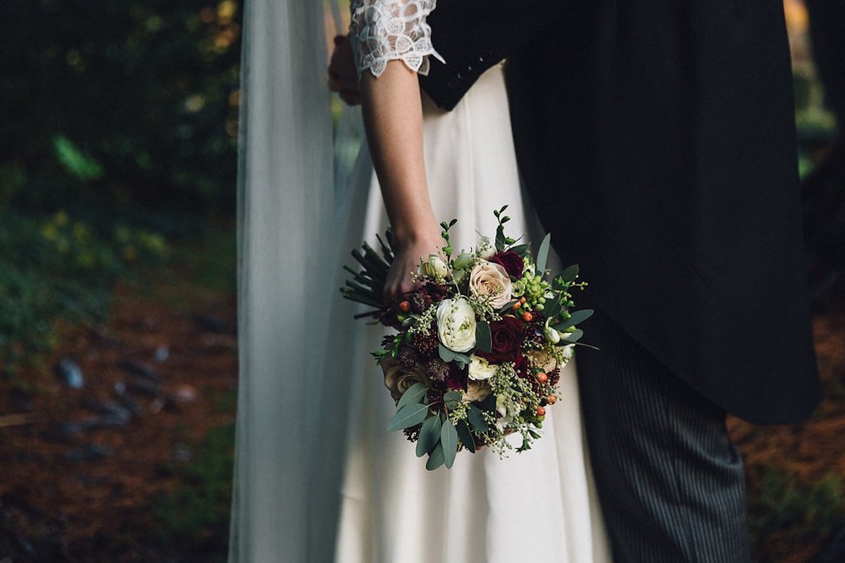 charlie brear cosy autumn wedding 43