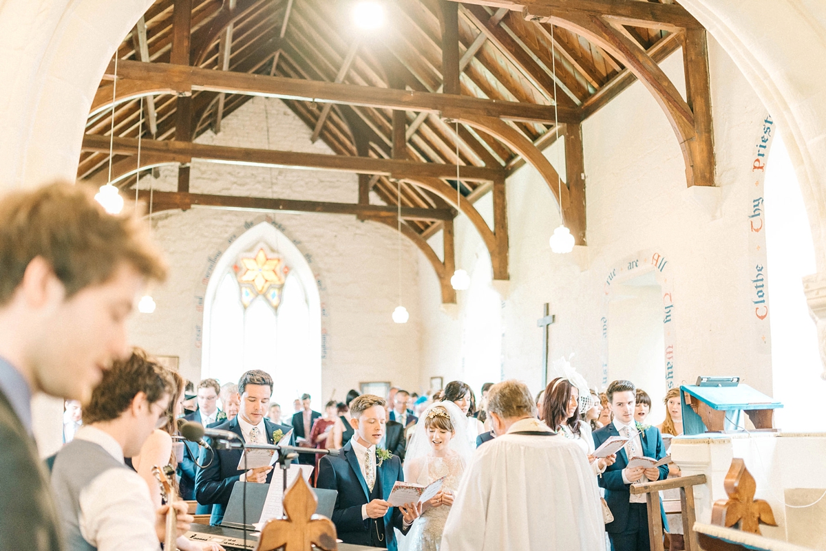 eden claire pettibone delightful village hall wedding 32