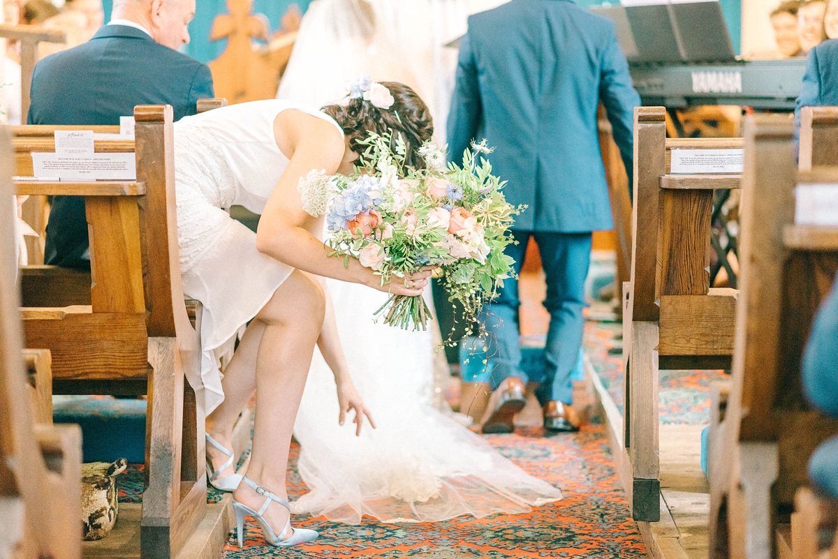 eden claire pettibone delightful village hall wedding 36