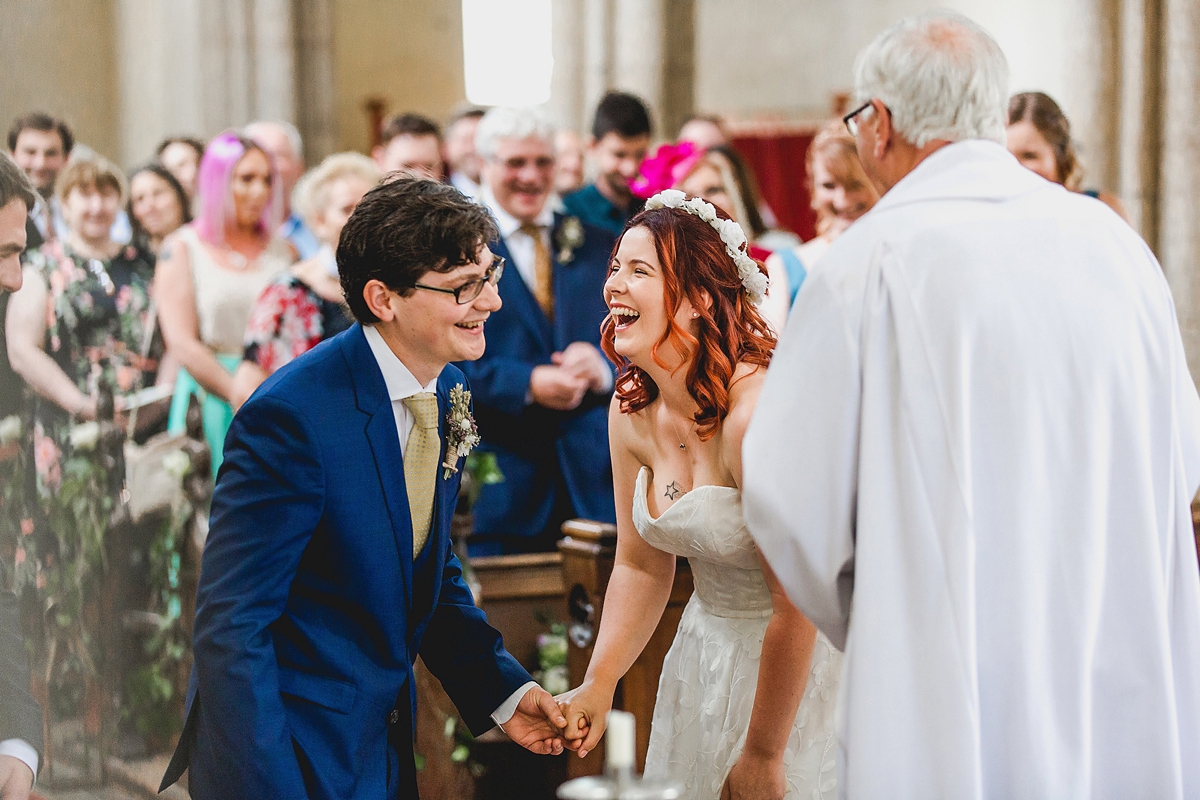 halfpenny london bride fun tipi wedding 18