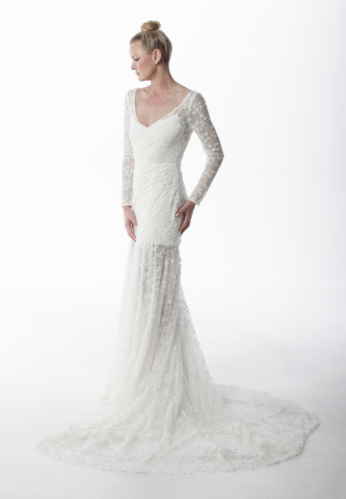 ILANAH 1 - Bringing Vintage Into The 21st Century – Beautiful Wedding Dresses By Catriona Garforth ILANAH 1