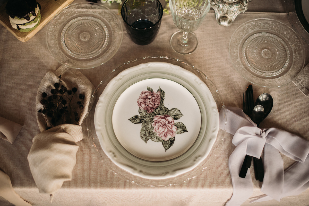 Dreamy, bohemian and folksy bridal inspiration.