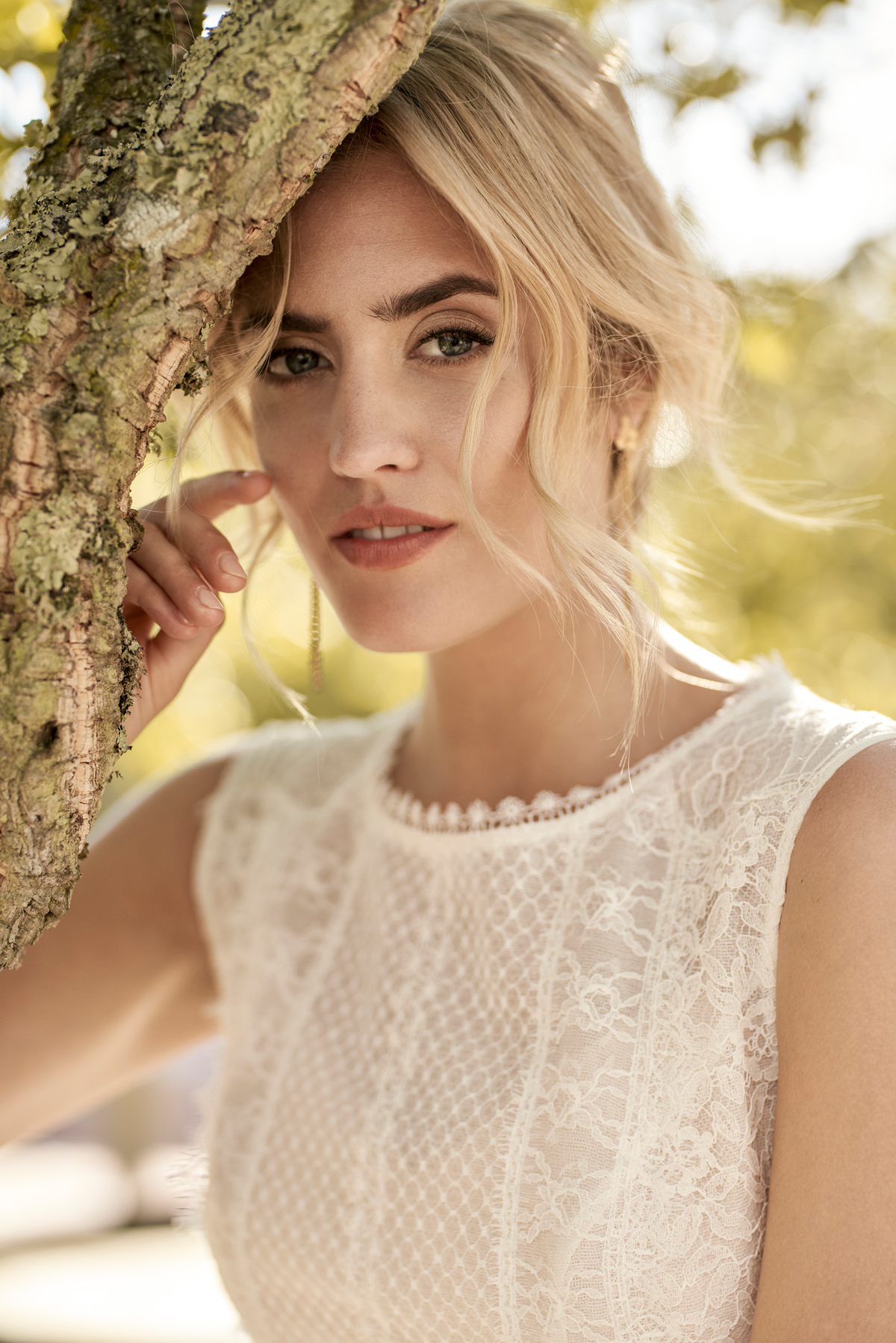 Marylise 2018 Cinderella 1 C close up front Color HR - Relaxed and Bohemian Bridal Chic – The 2018 Collection From Marylise Marylise 2018 Cinderella 1 C close up front Color HR
