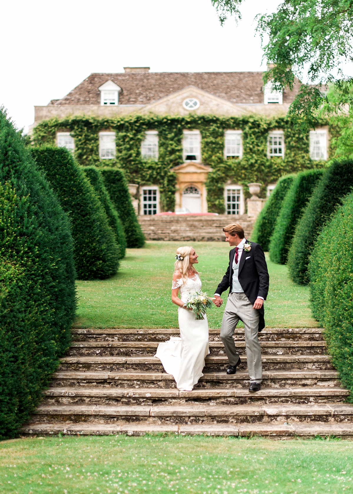 elegant cotswolds wedding 43