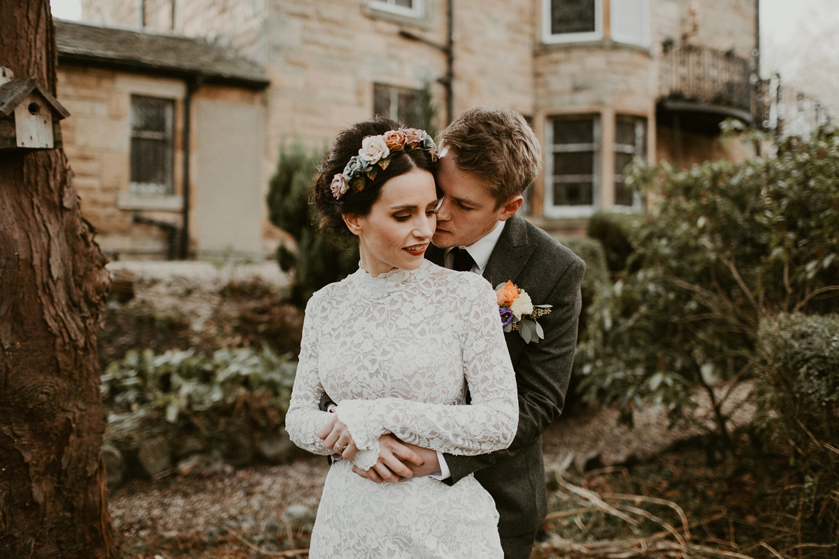 long sleeved wedding dress at home vintage 22