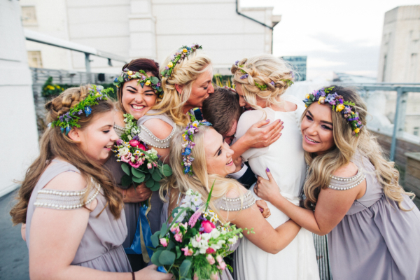 Jesus Peiro 70’s Vibes for a Cool and Modern Travel-Inspired Wedding