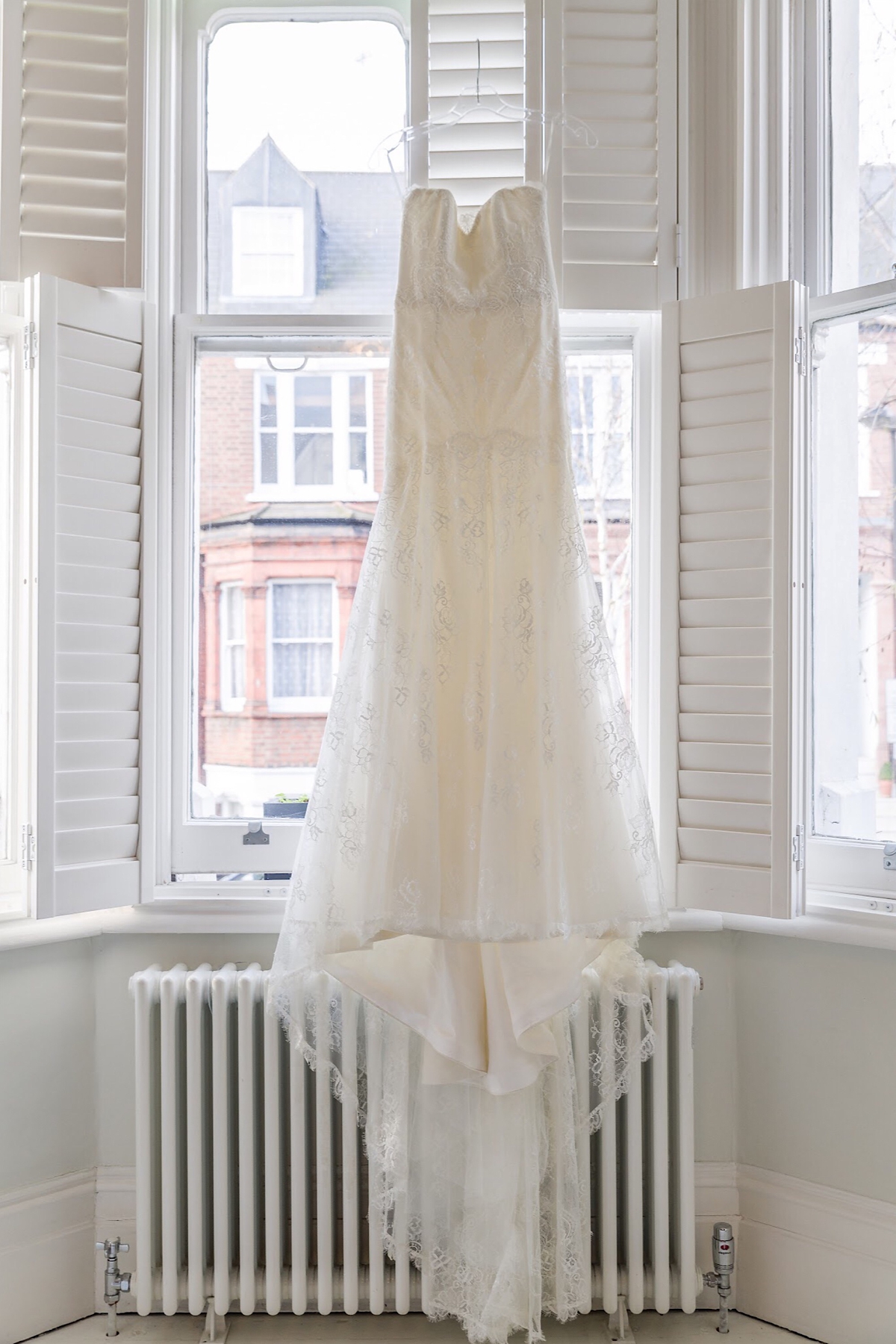 vintage glamour london bride 1