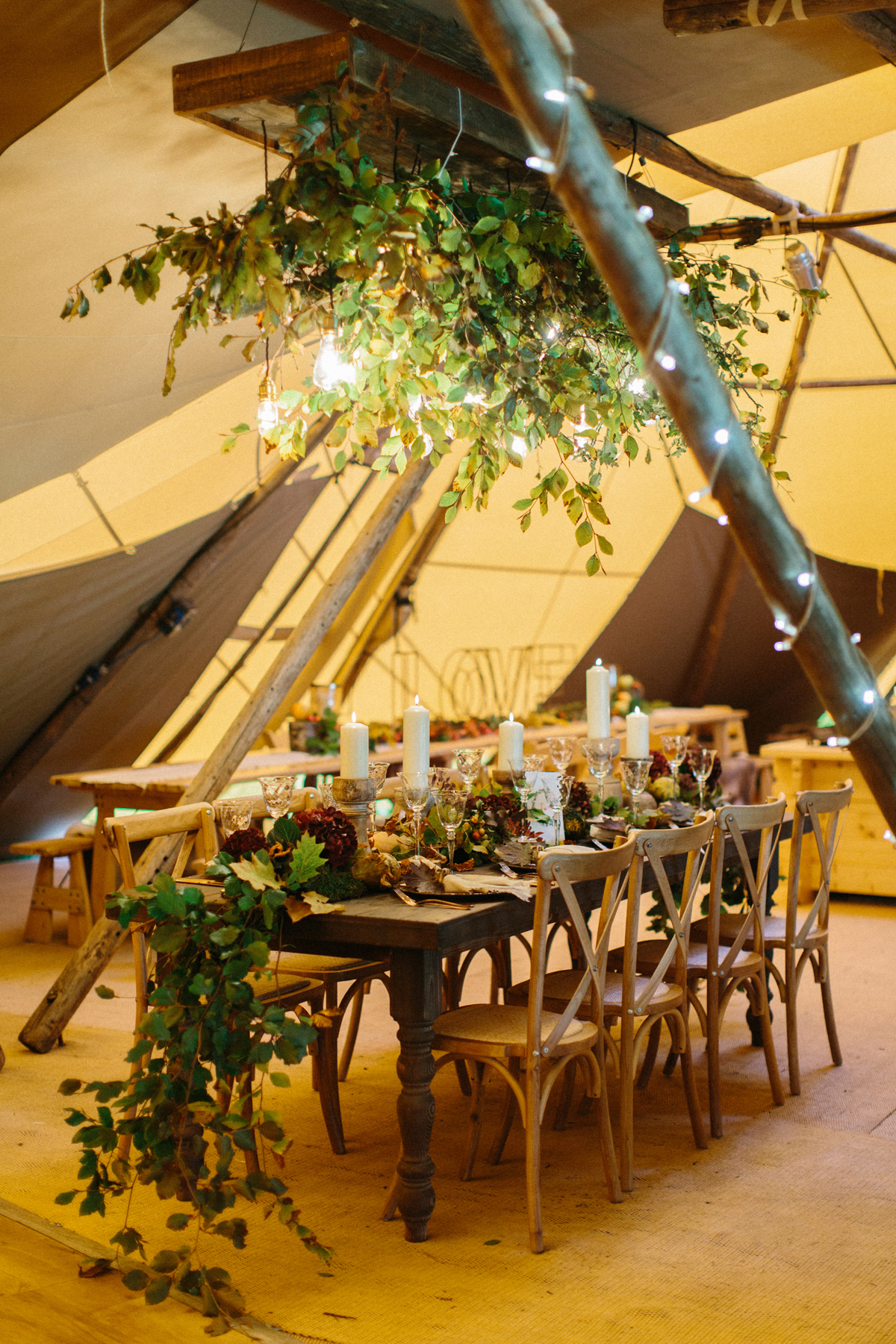 autumn wedding papakata sperry tent 78