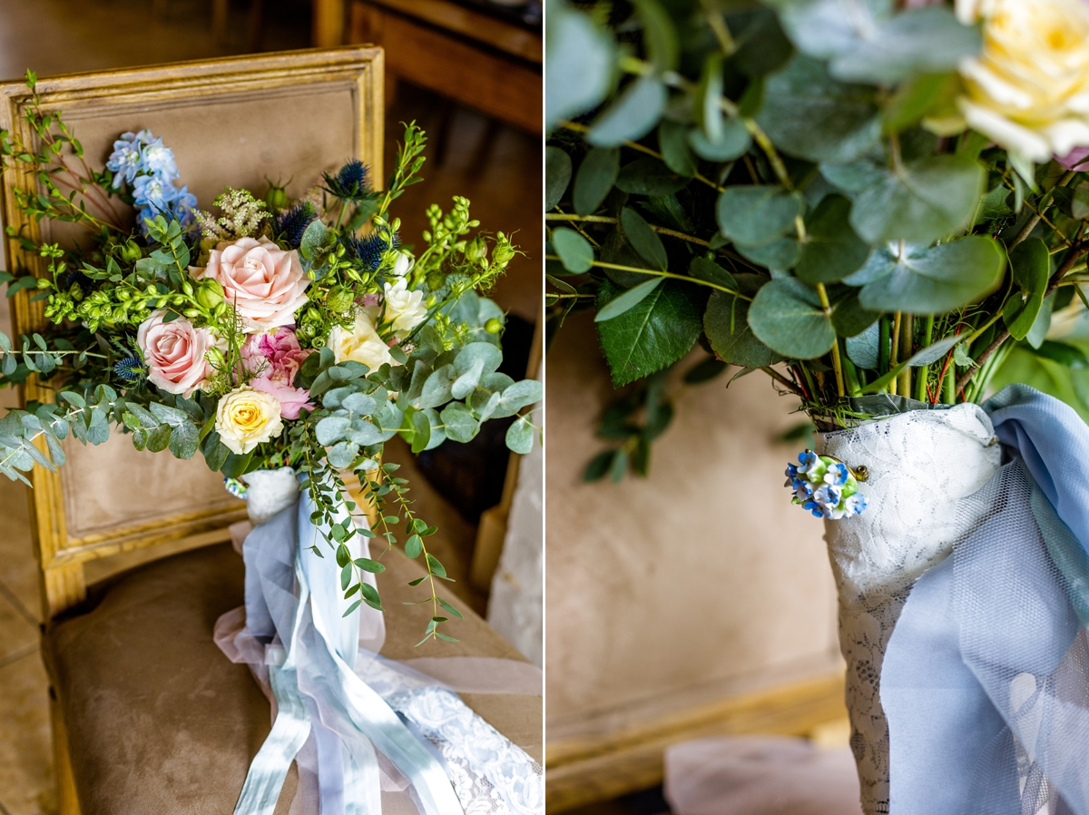 colourful barn wedding 20