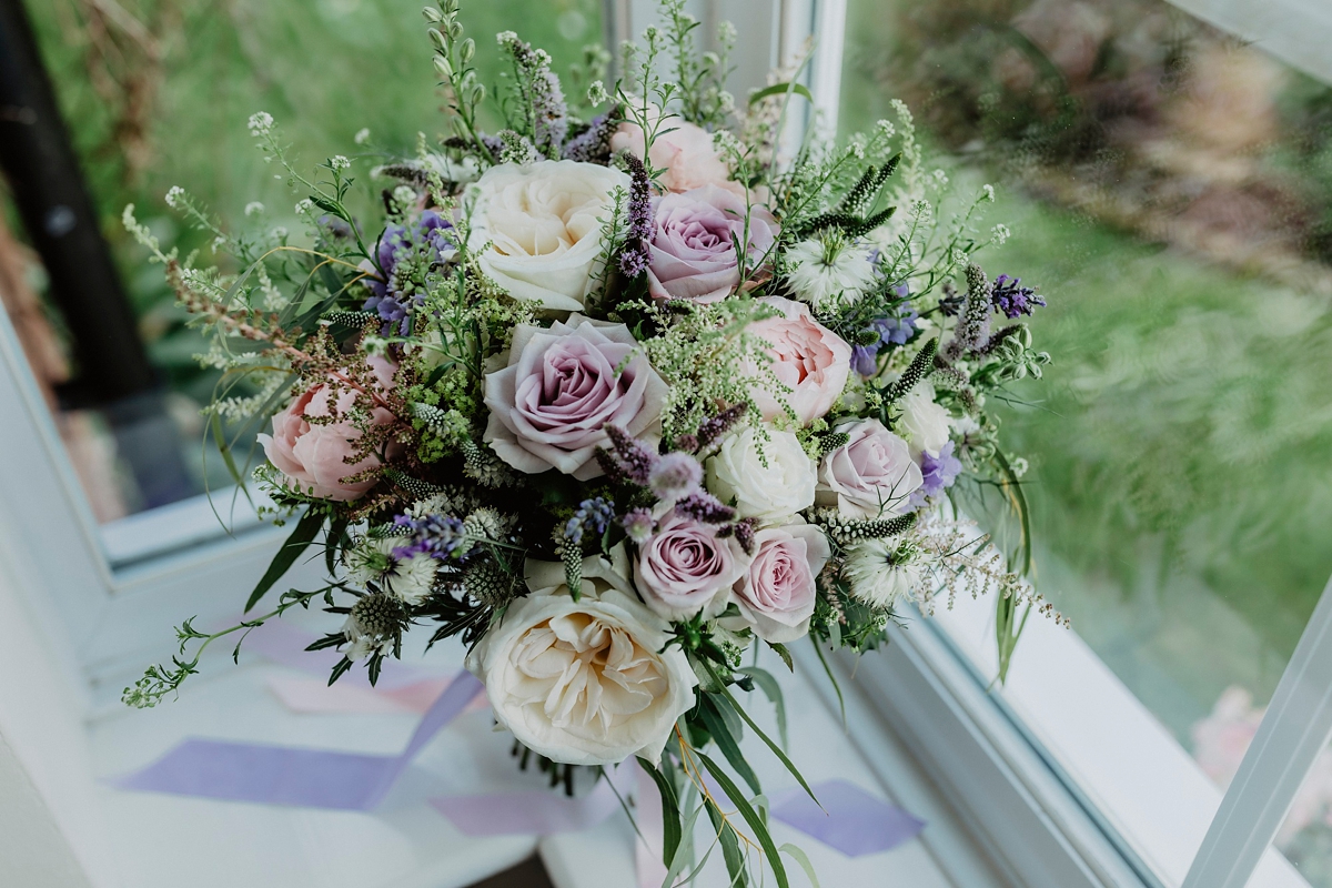 Amanda Wyatt bride barn wedding 5