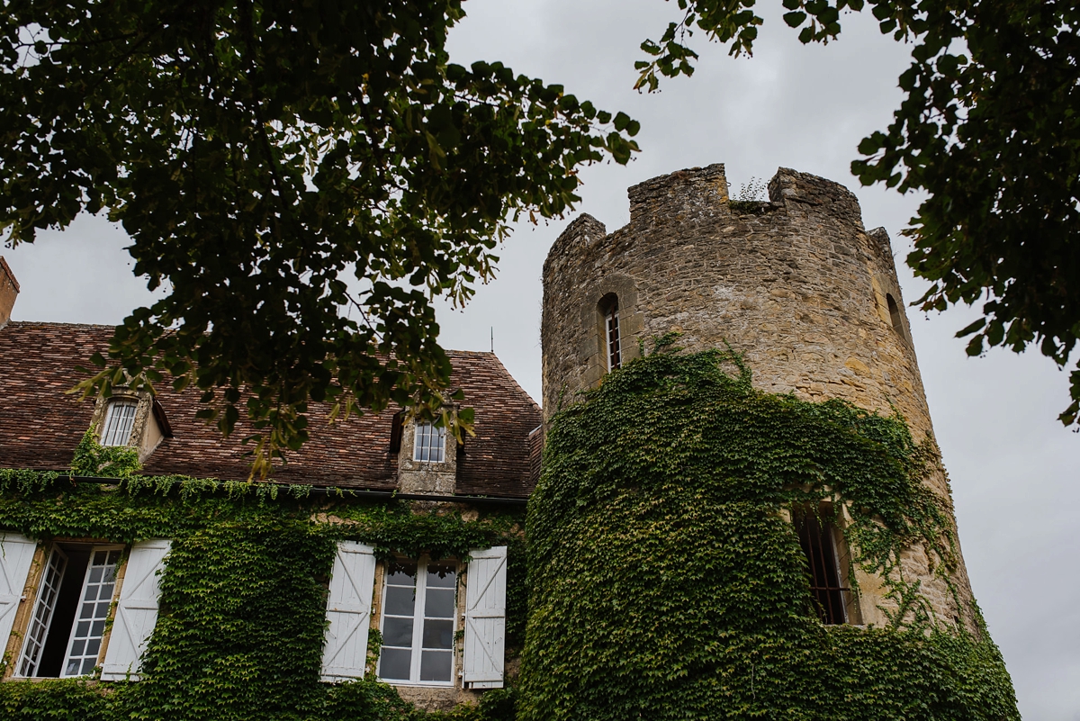 Laure de Sagazan french chateau wedding 2