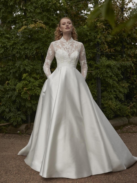 Sassi Holford 2025 bridal collection