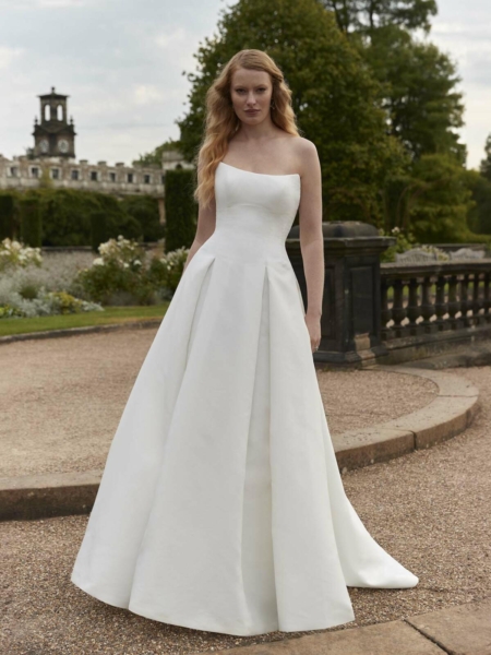 Sassi Holford 2025 bridal collection