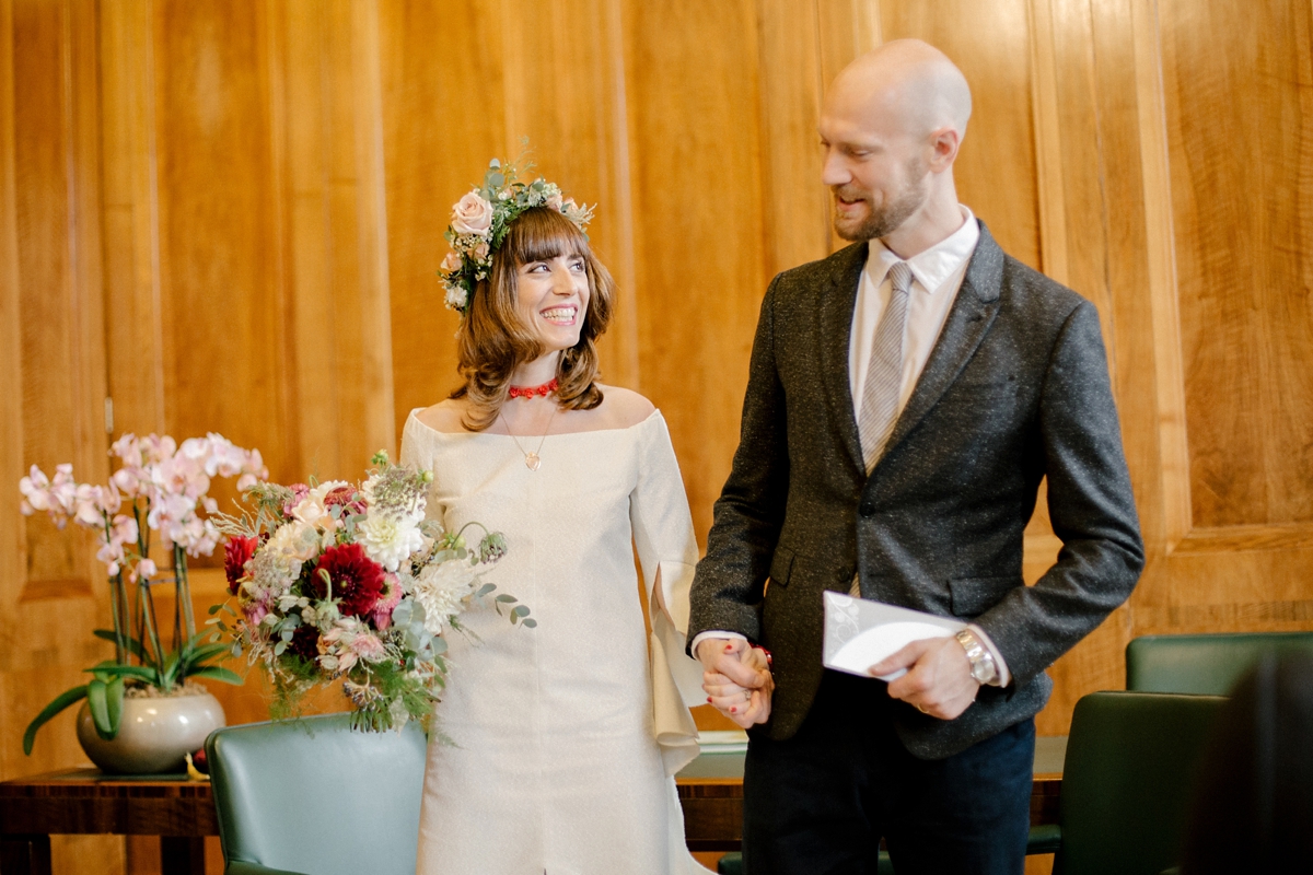 informal modern registry office wedding london 20