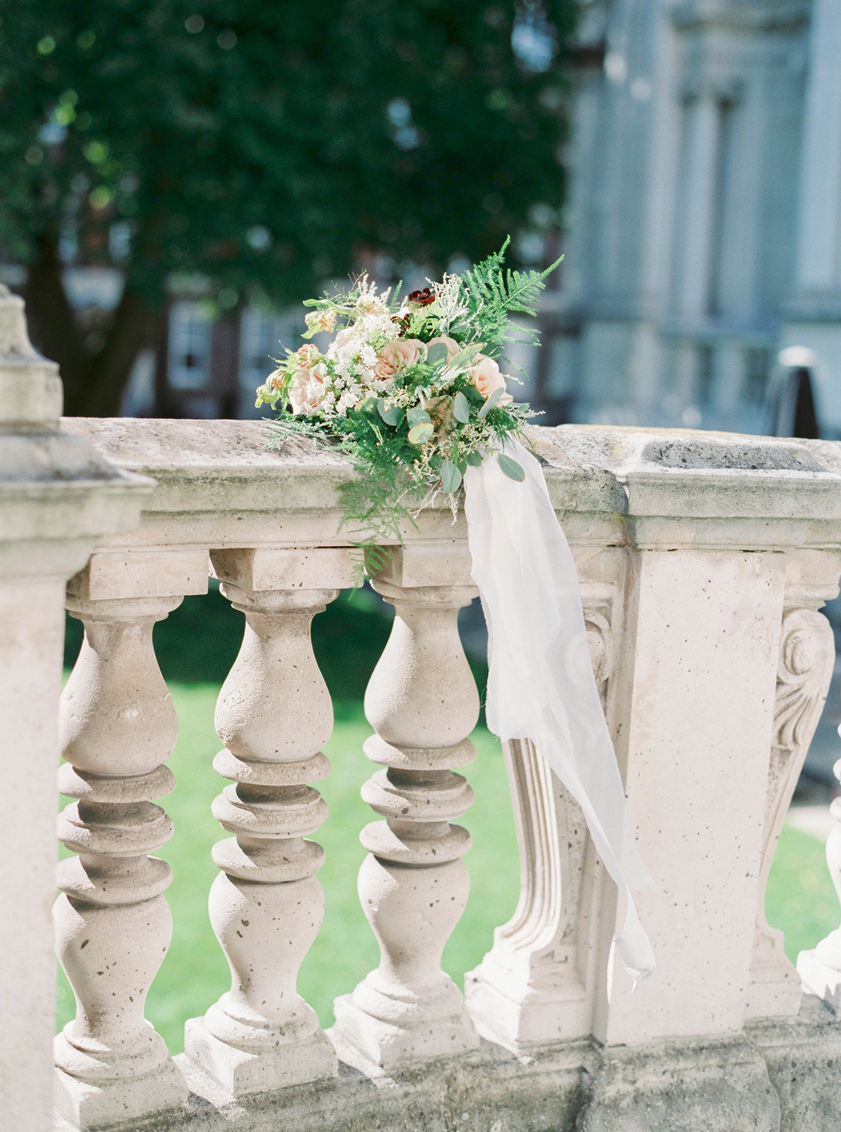 NN zosiazachariaweddingphotography020 - Elegant and Romantic Wedding Dresses by Naomi Neoh NN zosiazachariaweddingphotography020