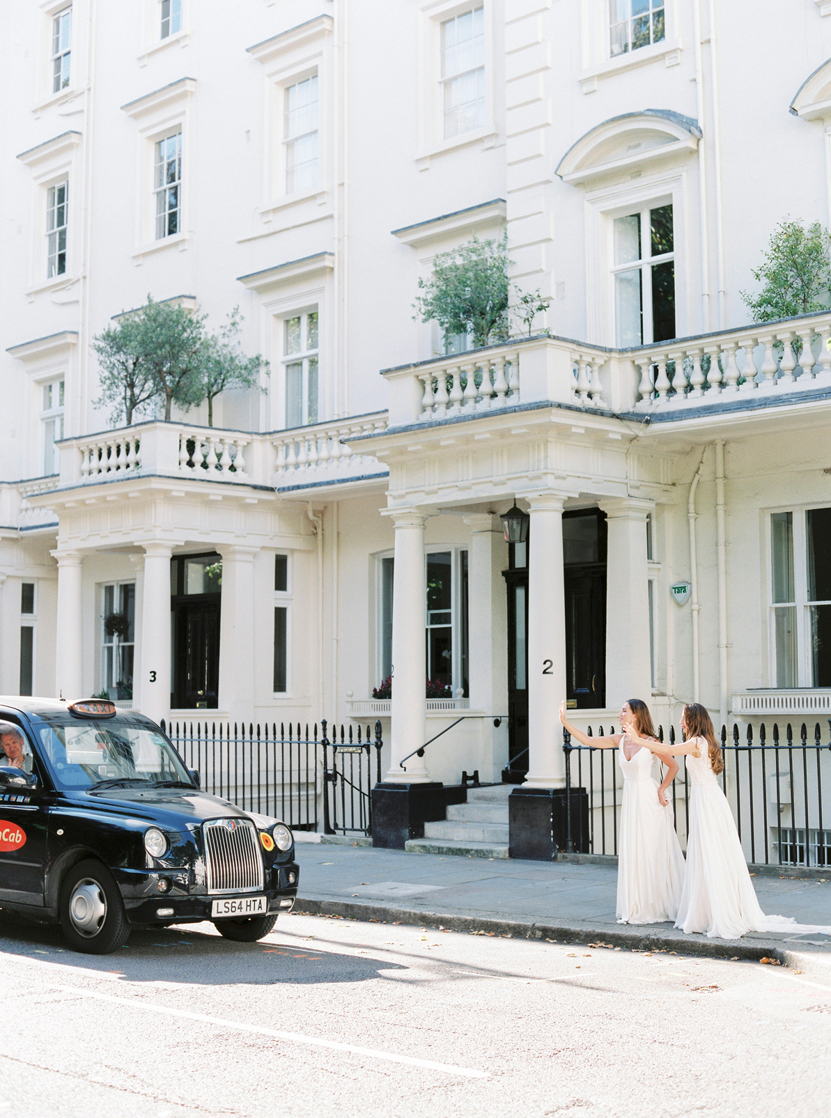 NN zosiazachariaweddingphotography087 - Elegant and Romantic Wedding Dresses by Naomi Neoh NN zosiazachariaweddingphotography087