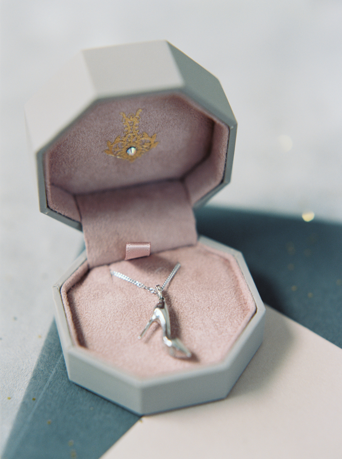 Jewellery gifting with Emmy London and H Samuel